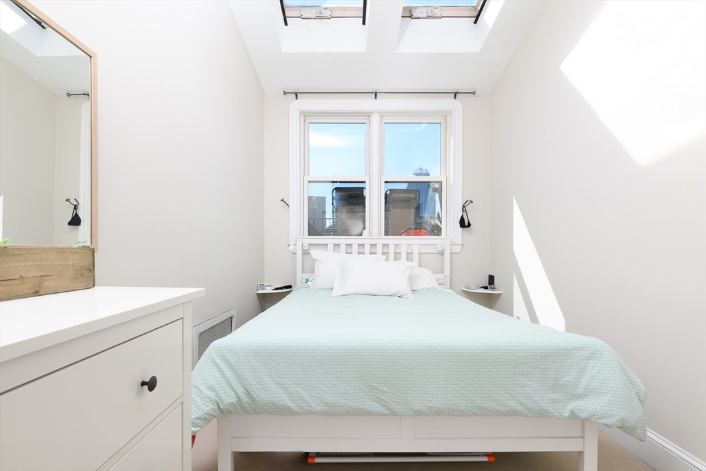 2 bed, 1 bath apartment for rent at 261 Marlborough St Unit 11, Back Bay — photo 10 of 17