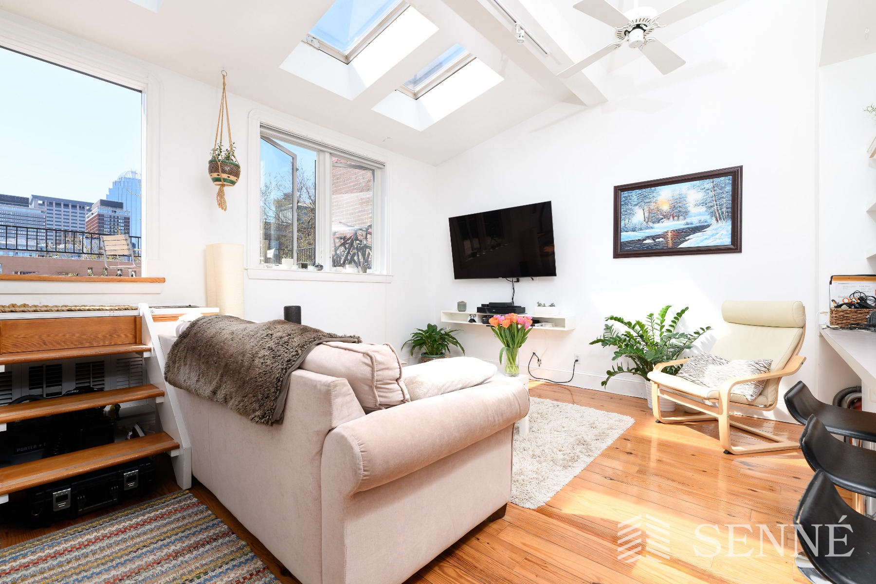 2 bed, 1 bath apartment for rent at 261 Marlborough St Unit 11a, Back Bay