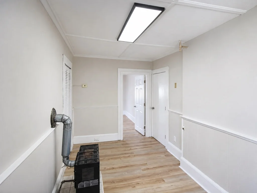 1 bed, 1 bath apartment for rent at 261 Plymouth St Unit 1, East Bridgewater — photo 6 of 13