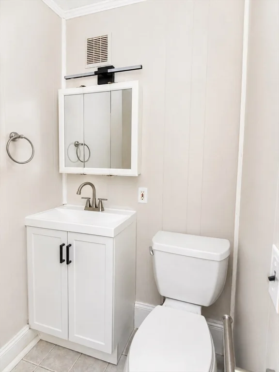 1 bed, 1 bath apartment for rent at 261 Plymouth St Unit 1, East Bridgewater — photo 8 of 13