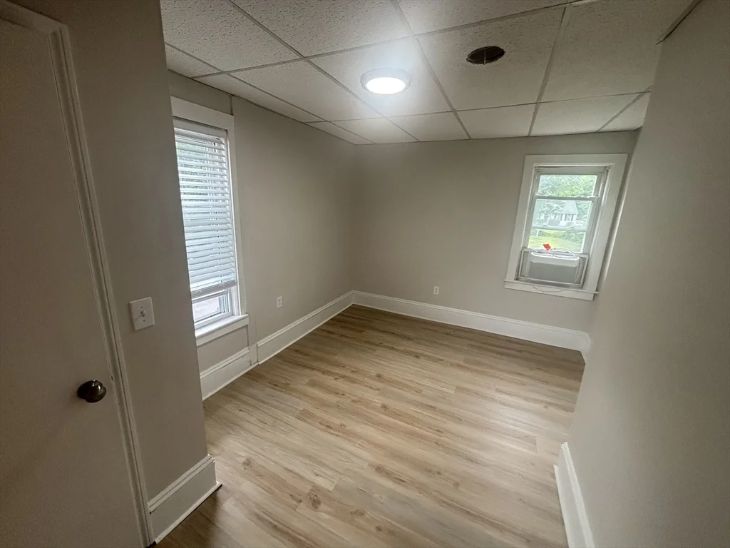 1 bed, 1 bath apartment for rent at 261 Plymouth St Unit 4, East Bridgewater — photo 8 of 10