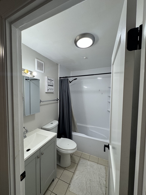 1 bed, 1 bath apartment for rent at 261 Union St Unit 33, Rockland — photo 7 of 11