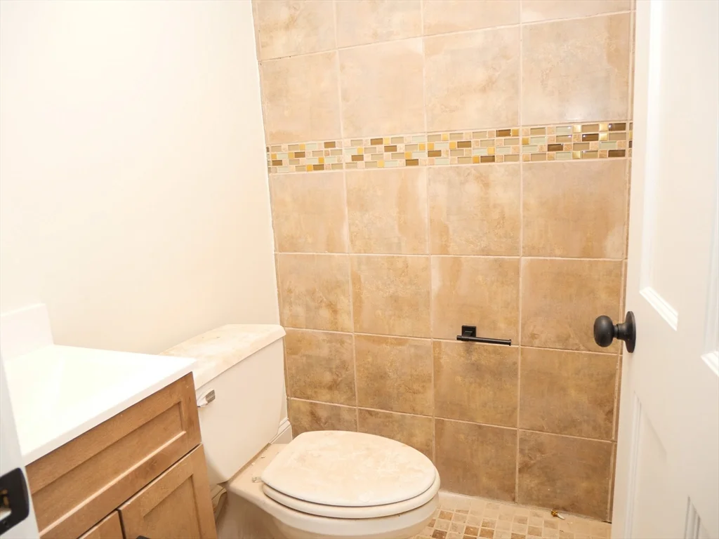 2 bed, 2 bath apartment for rent at 261 W Newton Unit B, Back Bay — photo 5 of 7