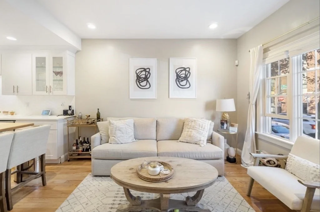 2 bed, 2 bath apartment for rent at 261 West 2nd St Unit 1, South Boston — photo 1 of 16