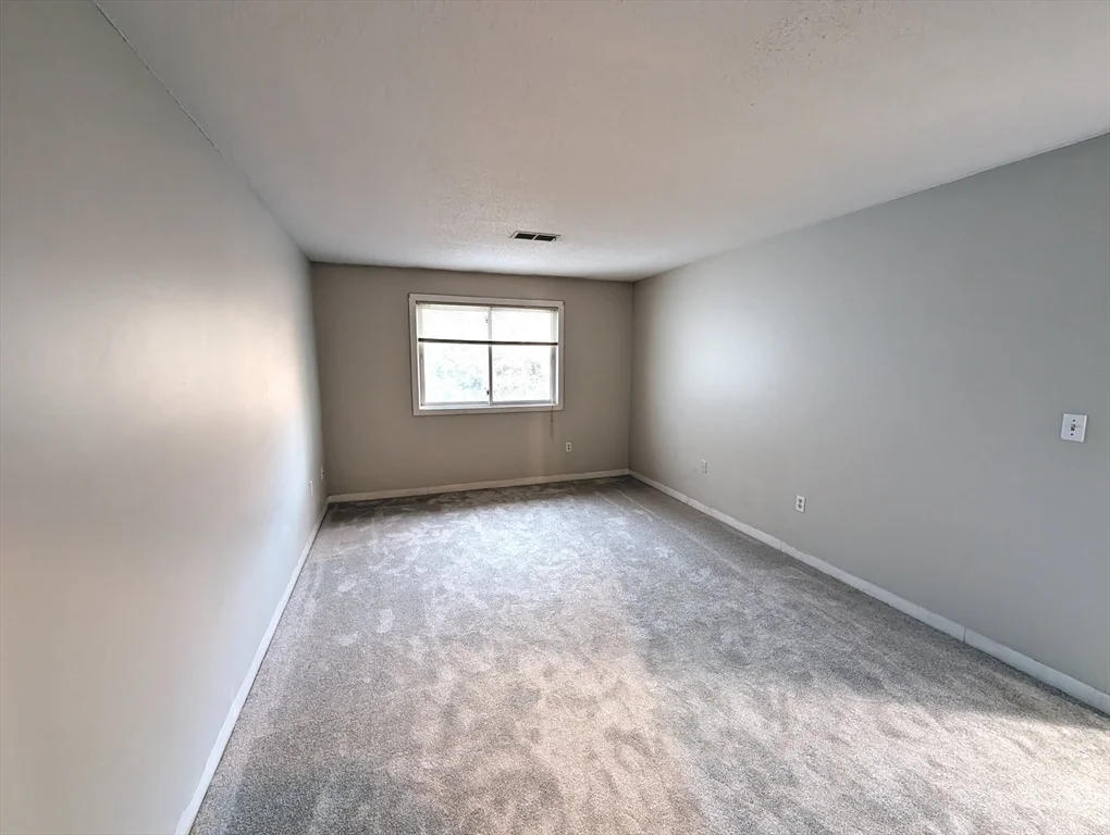 2 bed, 1 bath apartment for rent at 2612 Franklin Crossing Rd Unit 2612, Franklin — photo 13 of 17