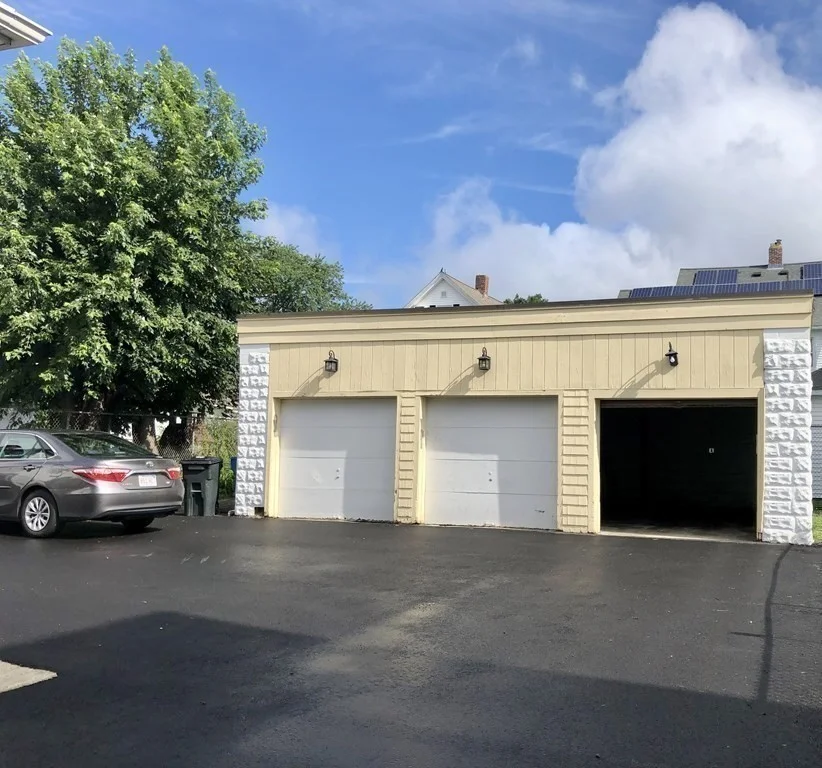 2 bed, 2 bath apartment for rent at 262 Brown St Unit 2, Waltham — photo 8 of 8