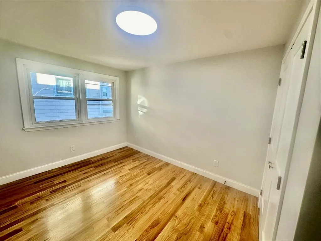 3 bed, 1 bath apartment for rent at 262 East Eagle Unit 2, East Boston — photo 7 of 7