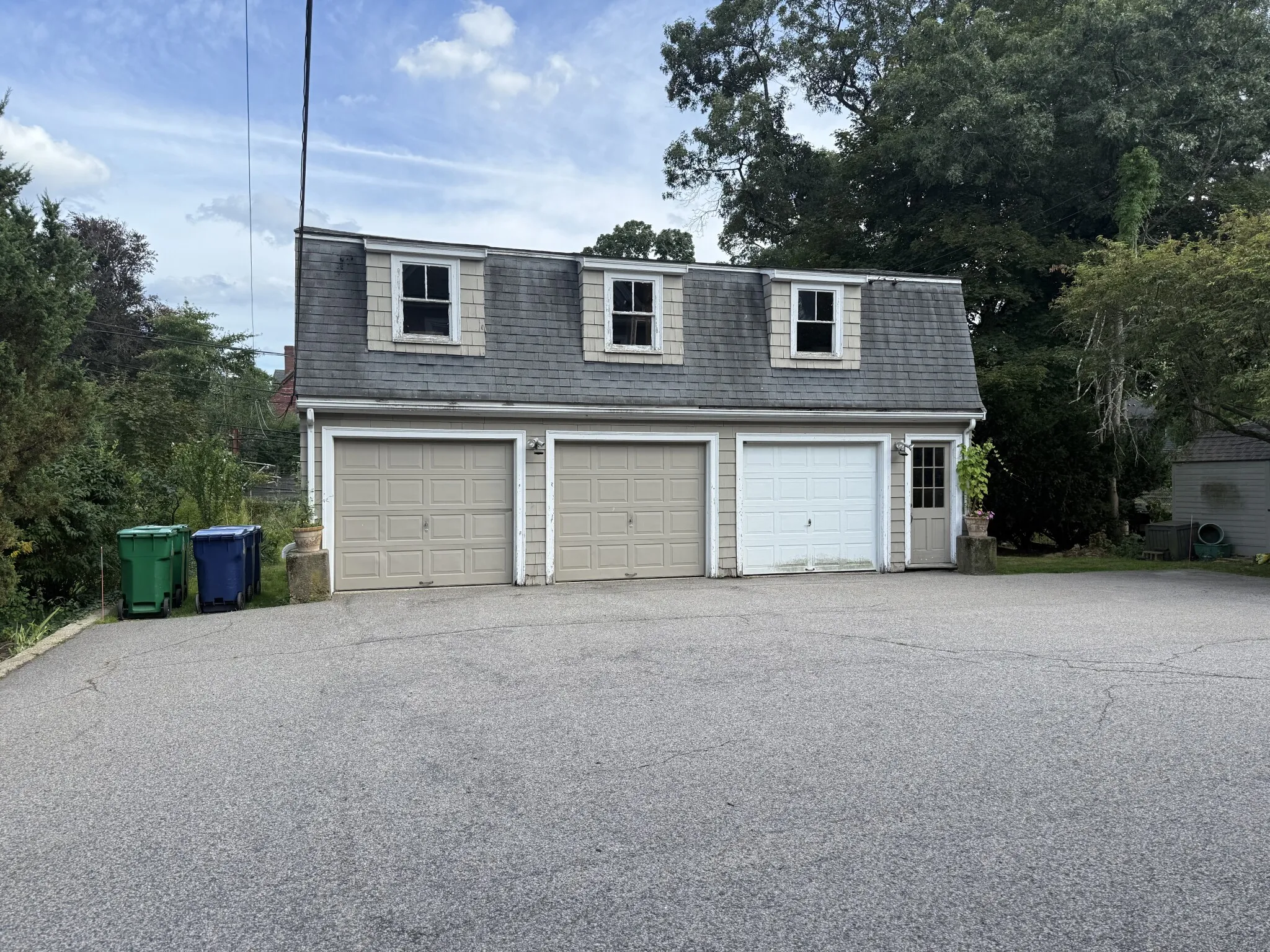 2 bed, 1 bath apartment for rent at 262 Lake Ave Unit 3, Newton Highlands — photo 16 of 16