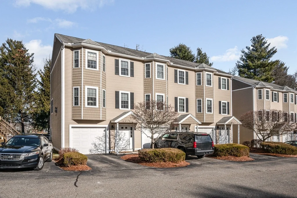 2 bed, 2 bath apartment for rent at 262 Littleton Rd Unit 14, Chelmsford — photo 2 of 30
