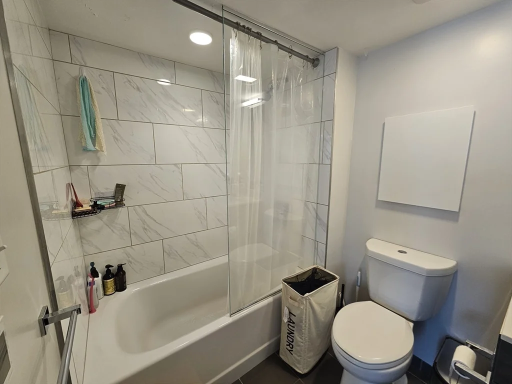 2 bed, 1 bath apartment for rent at 262 Monsignor O'brien Hwy Unit 306, East Cambridge — photo 22 of 37