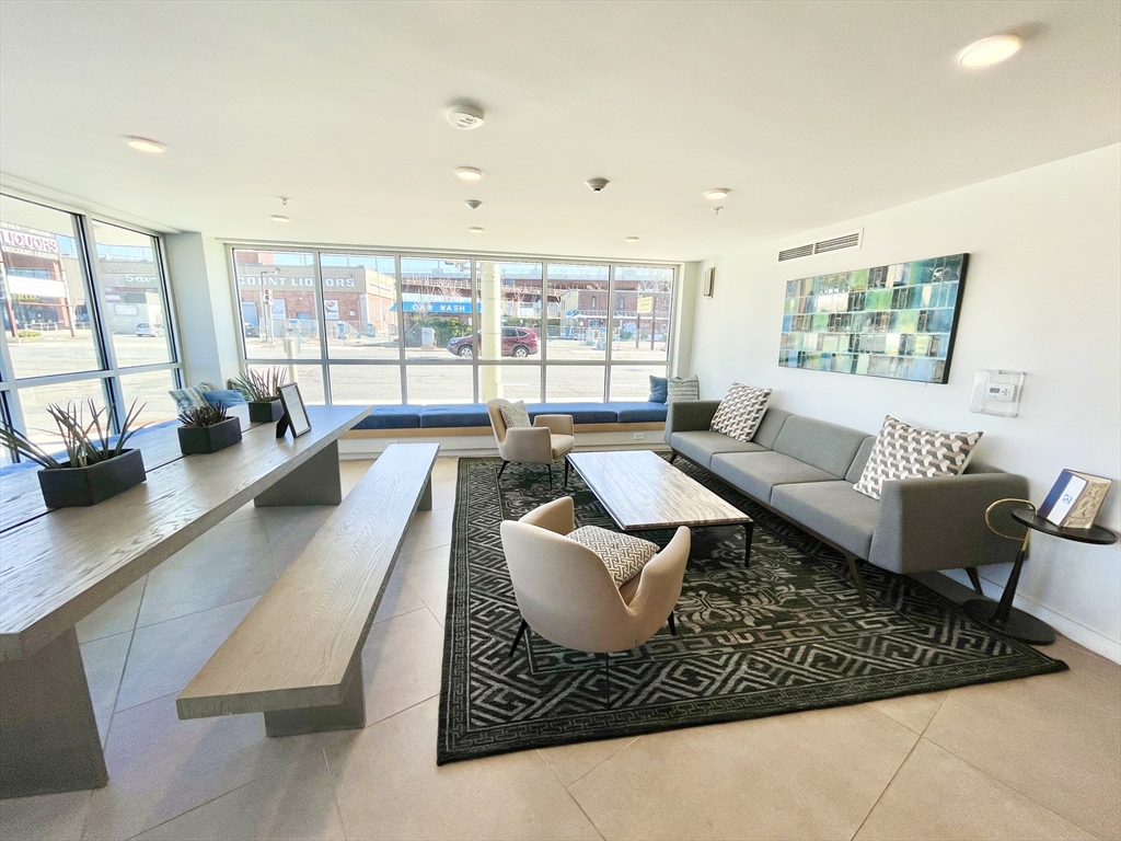 2 bed, 1 bath apartment for rent at 262 Monsignor O'brien Hwy Unit 306, East Cambridge — photo 4 of 37