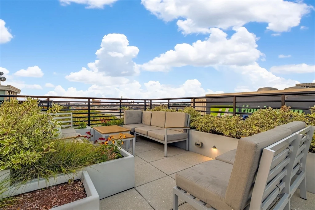 2 bed, 1 bath apartment for rent at 262 Monsignor O'Brien Hwy Unit 308, East Cambridge — photo 14 of 16