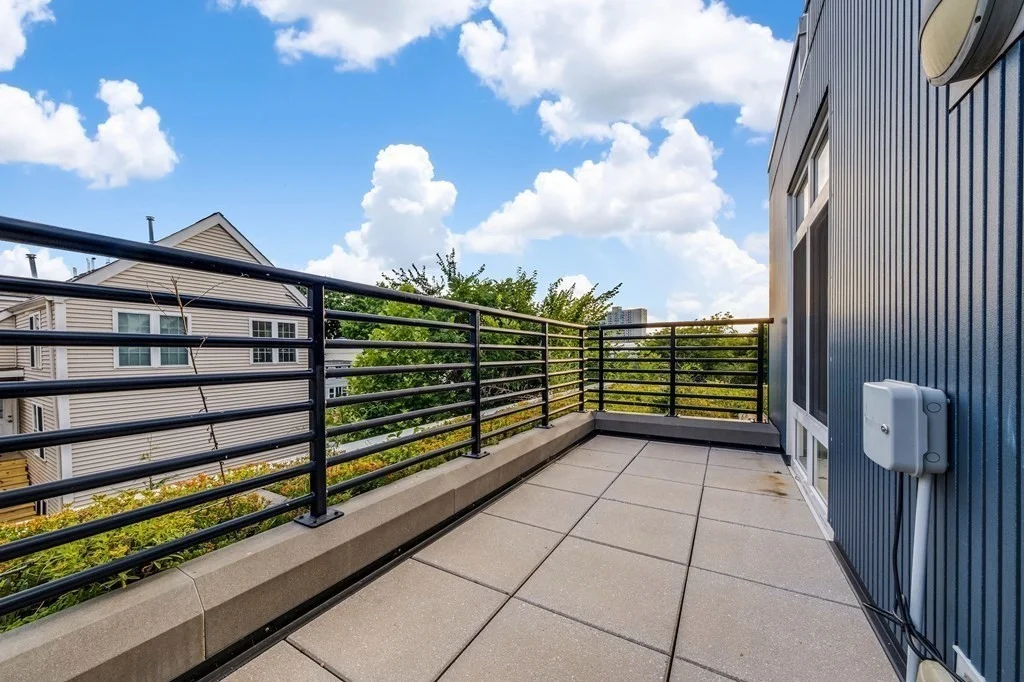 2 bed, 1 bath apartment for rent at 262 Monsignor Obrien Hwy Unit 308, Cambridge — photo 11 of 27