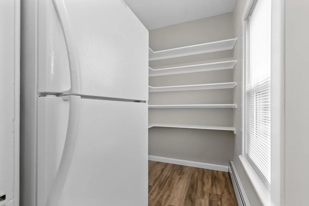 2 bed, 1 bath apartment for rent at 262 Moraine Unit 2, Brockton — photo 5 of 18