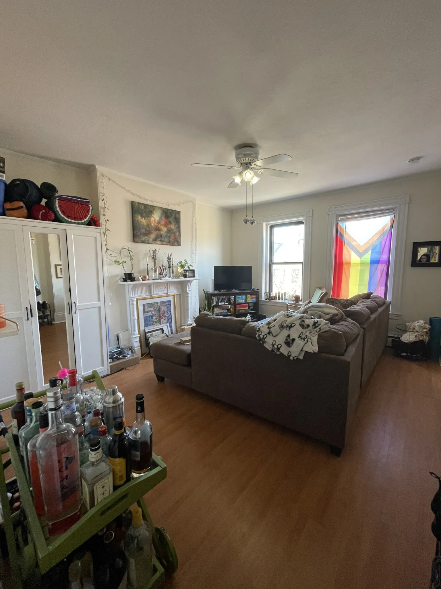 3 bed, 1 bath apartment for rent at 262 Shawmut Ave Unit 3, Shawmut