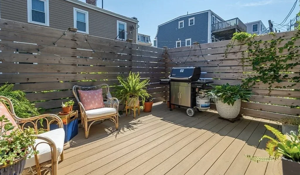 3 bed, 1 bath apartment for rent at 262 W 5th St, South Boston — photo 11 of 11