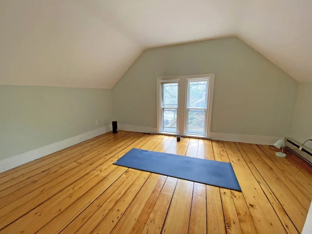 4 bed, 2 bath apartment for rent at 263 Auburndale Ave, Auburndale — photo 21 of 22
