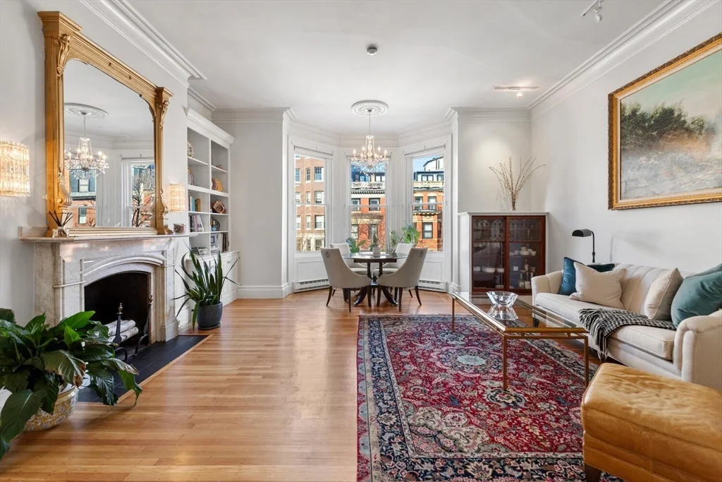 2 bed, 1 bath apartment for rent at 263 Beacon St Unit 3, Back Bay — photo 3 of 23