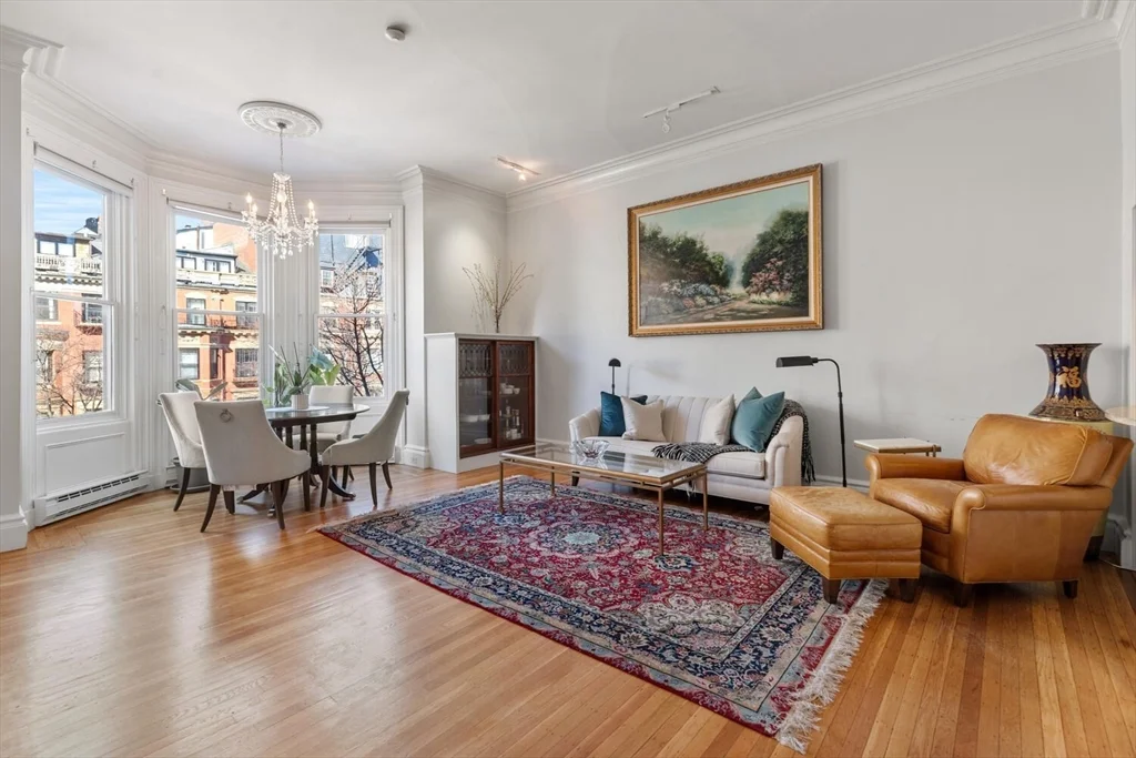 2 bed, 1 bath apartment for rent at 263 Beacon St Unit 3, Back Bay — photo 5 of 23
