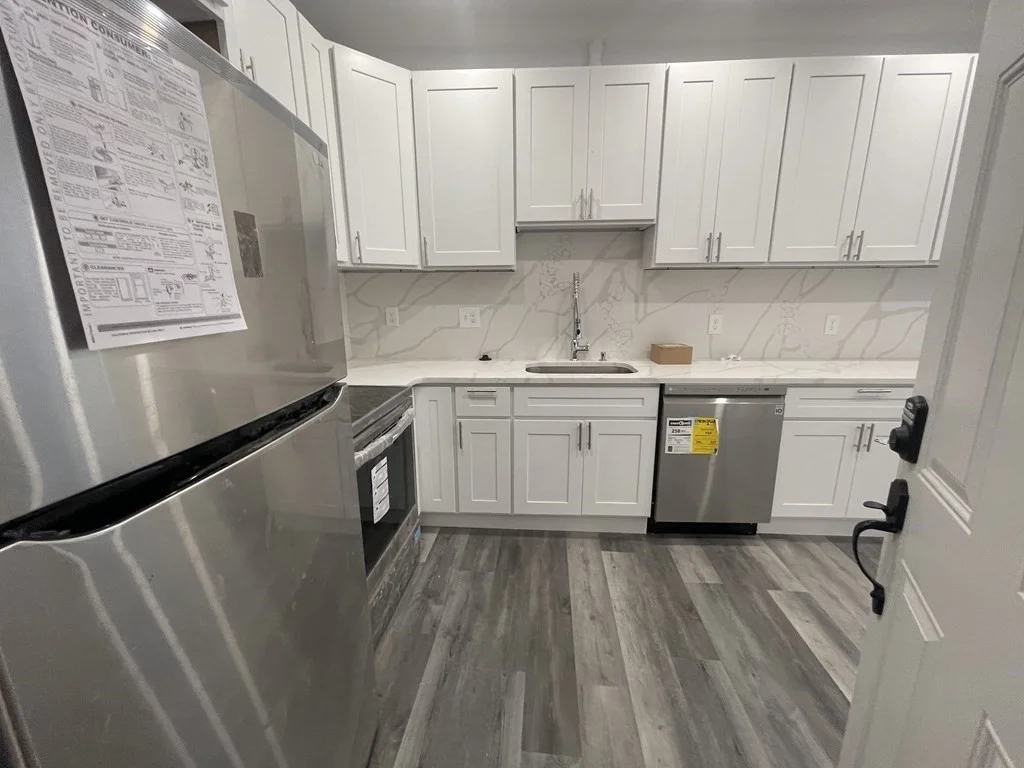 2 bed, 1 bath apartment for rent at 263 Dorchester Unit 1R, South Boston — photo 4 of 10