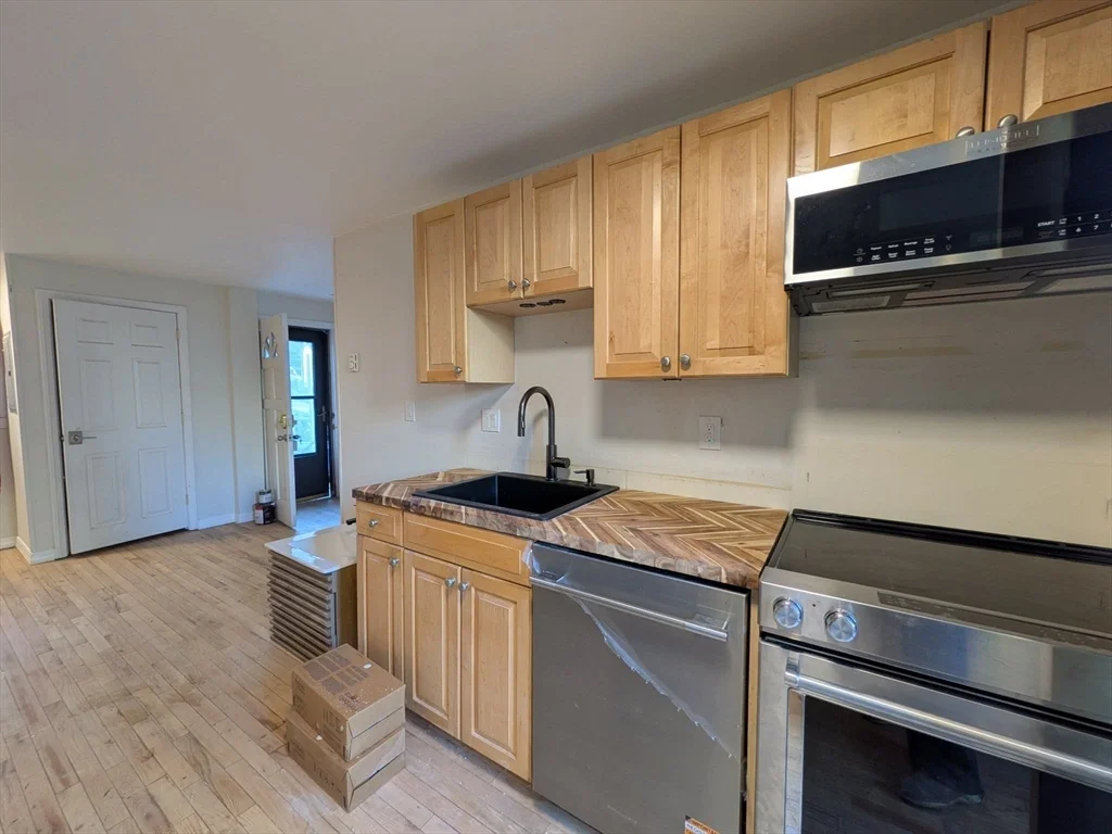 Studio bed, 1 bath apartment for rent at 263 Highland Ave Unit 1, Powder House Square — photo 7 of 8