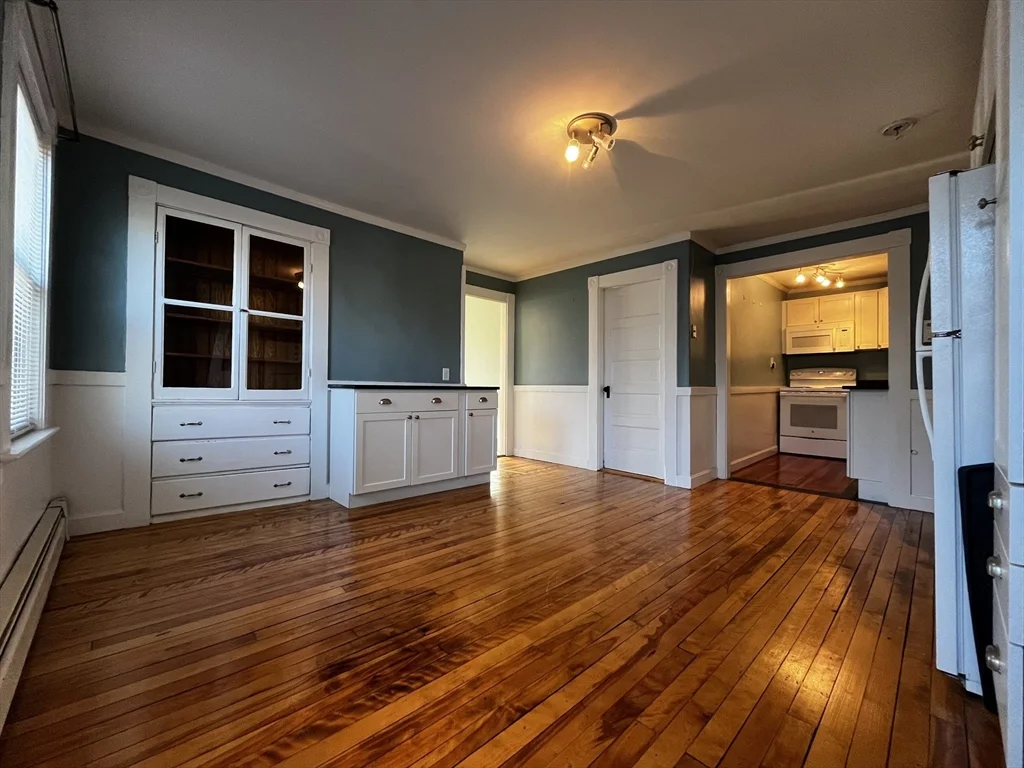 2 bed, 1 bath apartment for rent at 263 Middlesex Unit 2, North Andover — photo 8 of 16