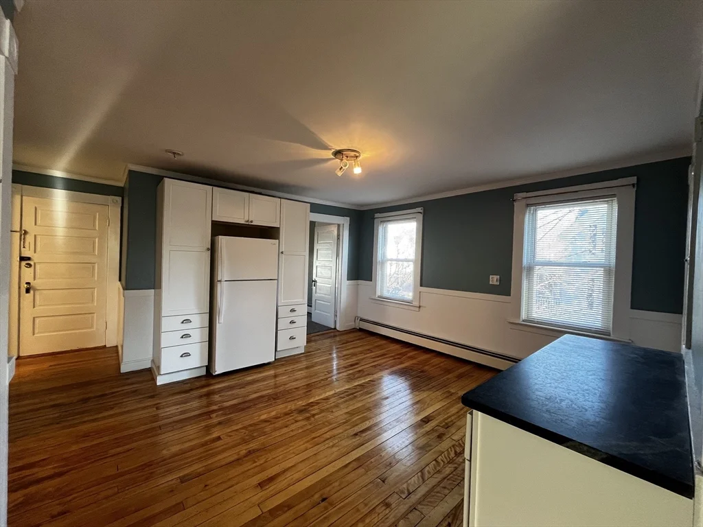 2 bed, 1 bath apartment for rent at 263 Middlesex Unit 2, North Andover — photo 6 of 16