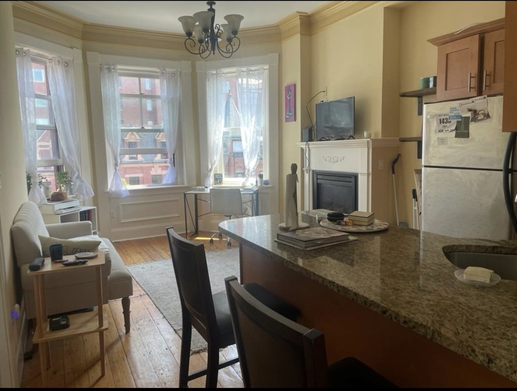 2 bed, 1 bath apartment for rent at 263 Newbury Unit 3, Back Bay — photo 10 of 10