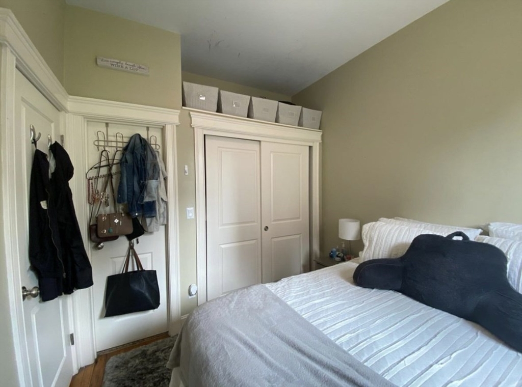 2 bed, 1 bath apartment for rent at 263 Newbury Unit 3, Back Bay — photo 7 of 10