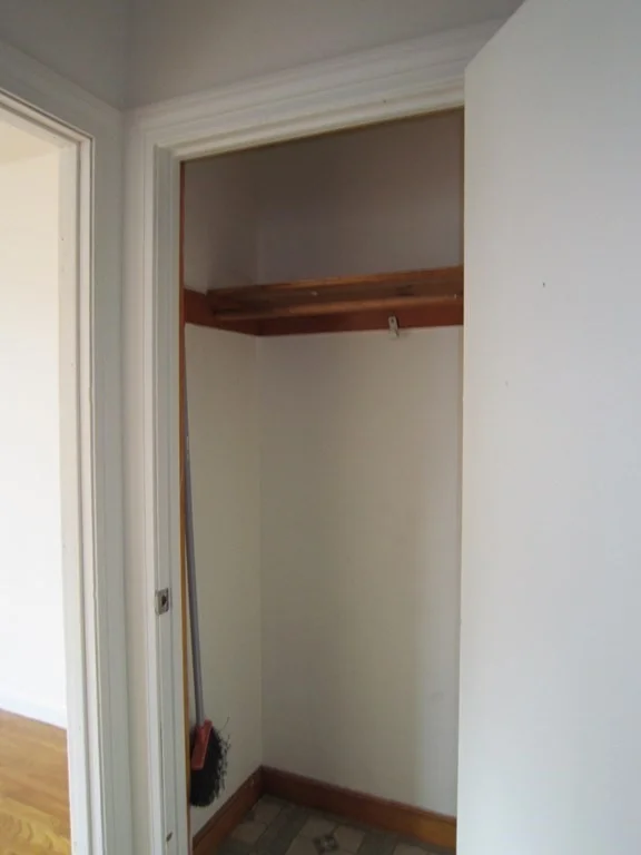 1 bed, 1 bath apartment for rent at 263 River Unit R-1, Banks Square — photo 3 of 8