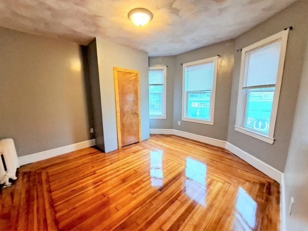 4 bed, 1 bath apartment for rent at 263 Talbot Ave Unit 3, Dorchester — photo 9 of 18