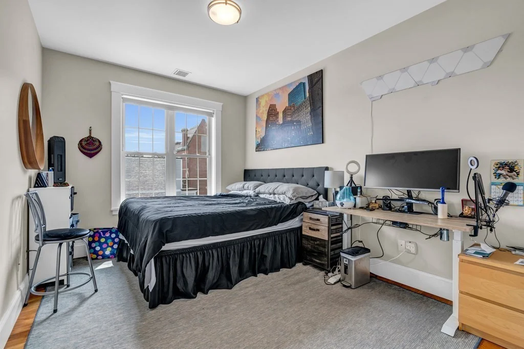3 bed, 2 bath apartment for rent at 264 Athens St Unit 7, South Boston — photo 17 of 29