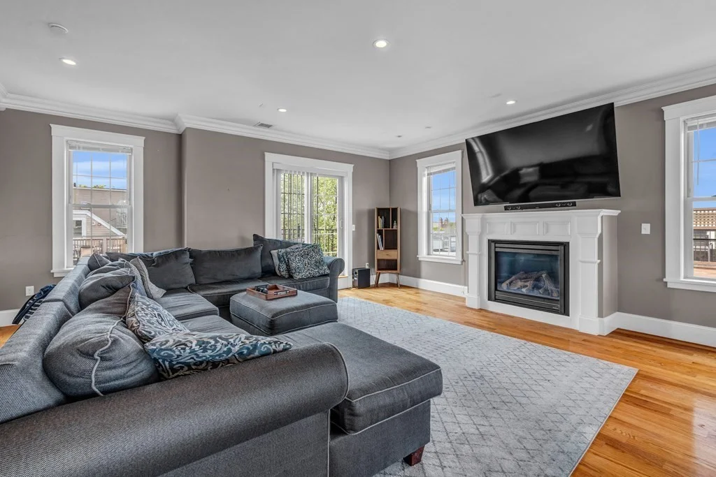 3 bed, 2 bath apartment for rent at 264 Athens St Unit 7, South Boston — photo 10 of 29