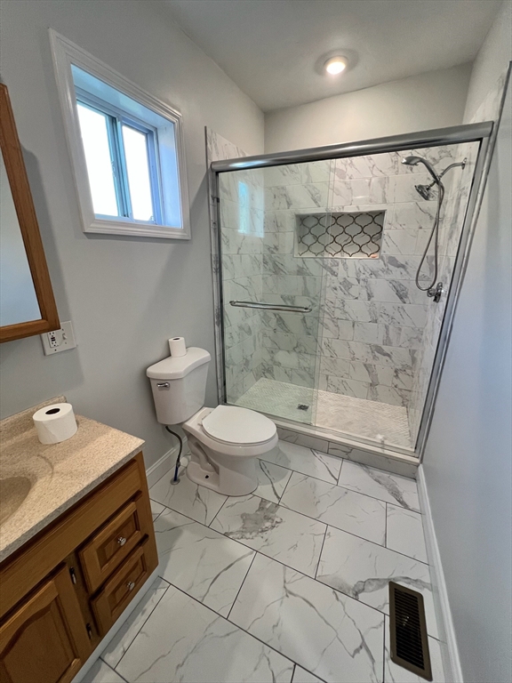 4 bed, 1 bath apartment for rent at 264 Belmont Ave Unit 1, Brockton — photo 12 of 21
