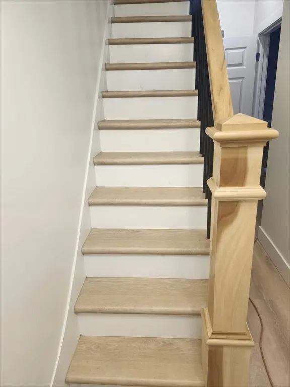 4 bed, 3 bath apartment for rent at 264 Bowen St Unit 264, South Boston — photo 9 of 25