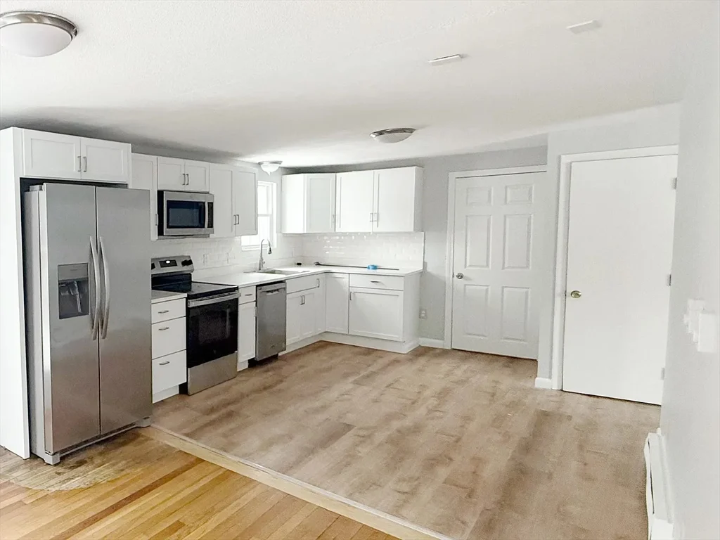 3 bed, 1 bath apartment for rent at 264 Greene St Unit 264, North Andover — photo 6 of 18