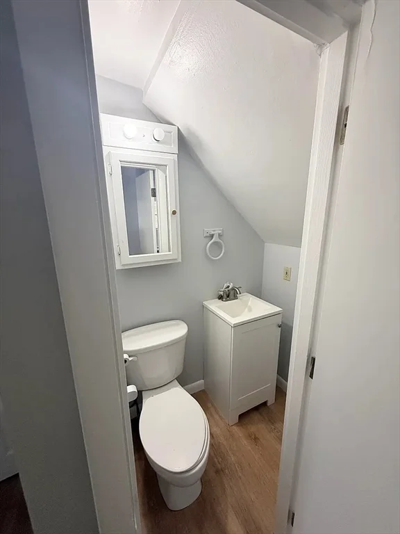 3 bed, 1 bath apartment for rent at 264 Greene St Unit 264, North Andover — photo 8 of 18