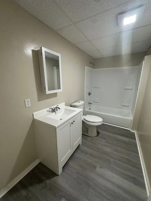 4 bed, 1 bath apartment for rent at 264 Jackson St Unit 2, Lawrence — photo 7 of 15