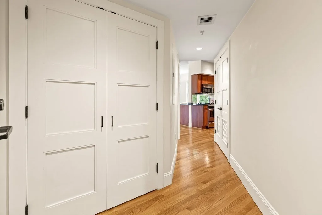 1 bed, 1 bath apartment for rent at 264 Massachusetts Ave Unit 305, Boston — photo 6 of 17