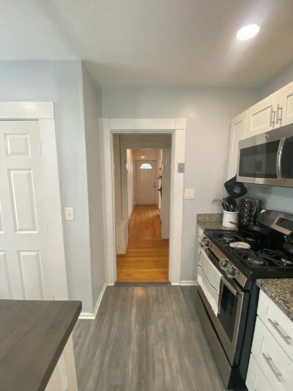 2 bed, 2 bath apartment for rent at 264 Newton St Unit 1, Waltham — photo 4 of 26