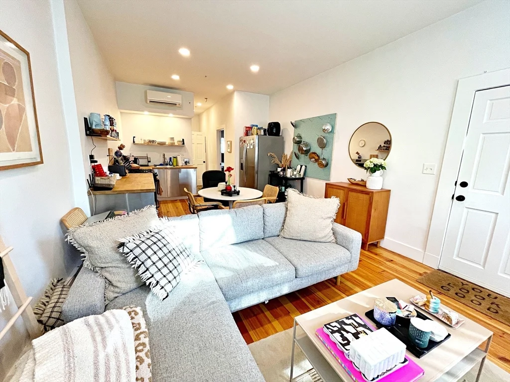2 bed, 1 bath apartment for rent at 264 Sumner St Unit 1, East Boston — photo 3 of 16