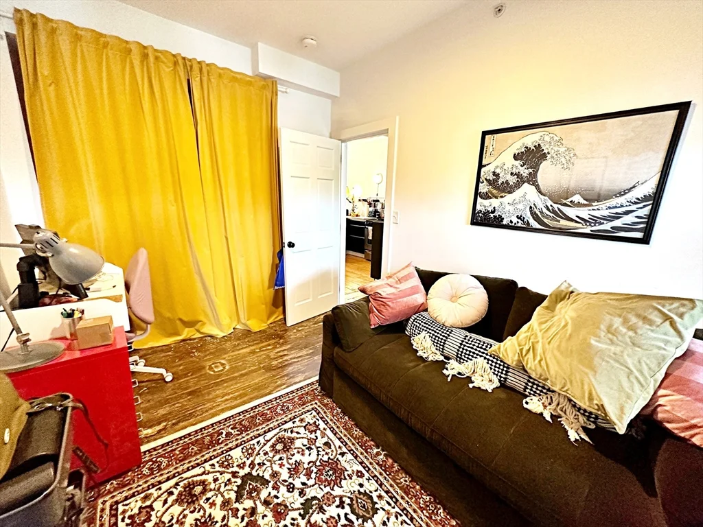 2 bed, 1 bath apartment for rent at 264 Sumner St Unit 3, East Boston — photo 12 of 13