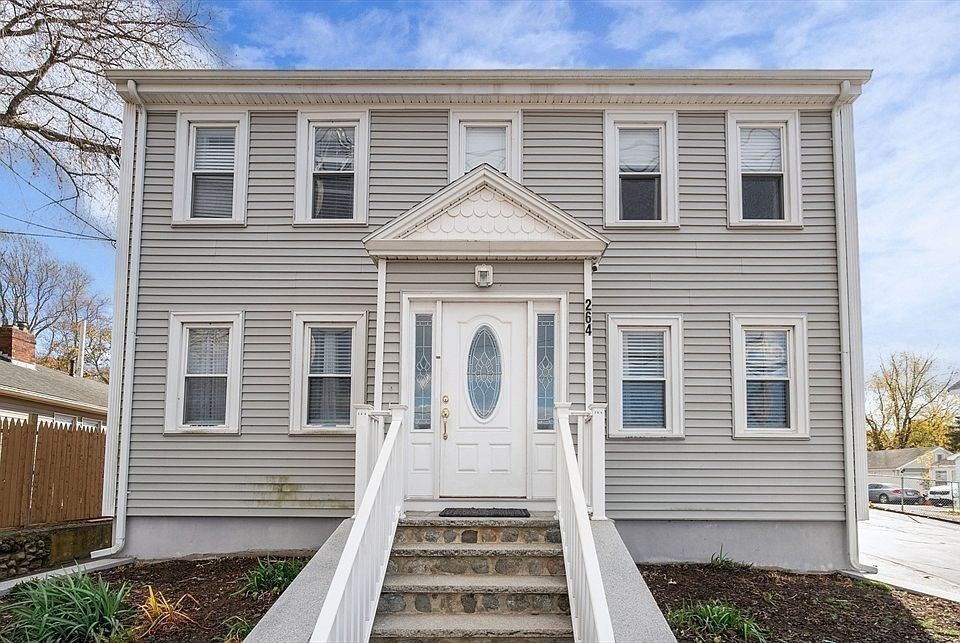 3 bed, 1 bath apartment for rent at 264 Washington St Unit 1, Peabody — photo 1 of 19