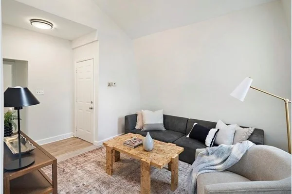 2 bed, 1 bath apartment for rent at 264 Webster Unit 3, East Boston — photo 2 of 23