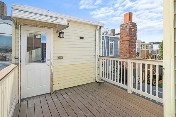 2 bed, 1 bath apartment for rent at 264 Webster Unit 3A, East Boston — photo 17 of 22