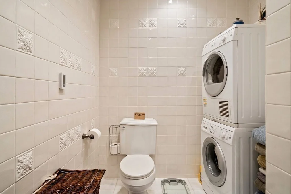 1 bed, 1 bath apartment for rent at 265 Beacon St Unit 1, Back Bay — photo 10 of 14