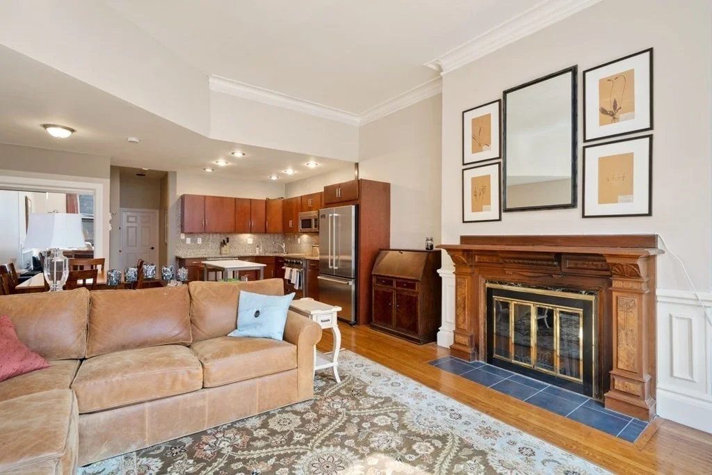 1 bed, 1 bath apartment for rent at 265 Beacon St Unit 1, Back Bay — photo 3 of 14