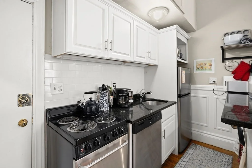 1 bed, 1 bath apartment for rent at 265 Beacon St Unit 2A, Back Bay — photo 3 of 10