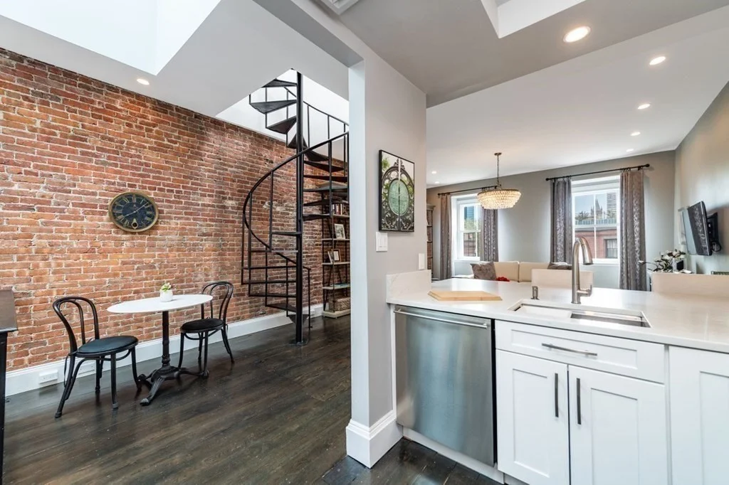 2 bed, 1 bath apartment for rent at 265 Beacon Unit 5, Back Bay — photo 6 of 22