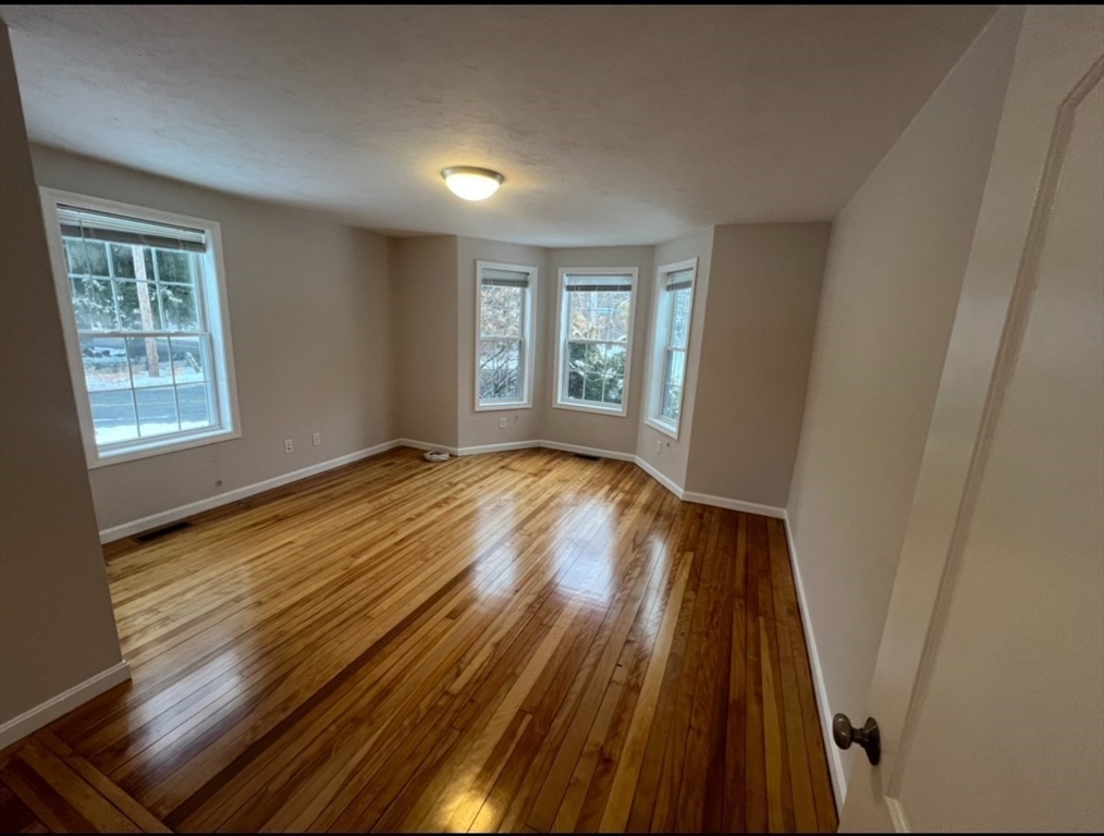 2 bed, 2 bath apartment for rent at 265 Dunstable Rd Unit 2, Tyngsborough — photo 6 of 11